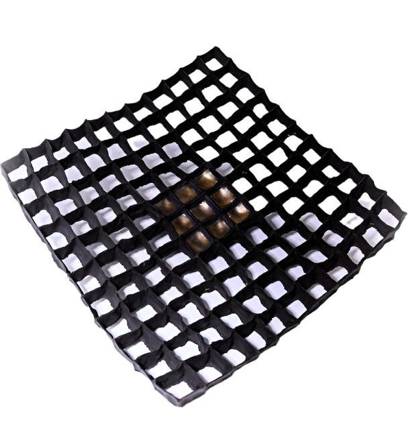 Hennie Meyer Grid 1