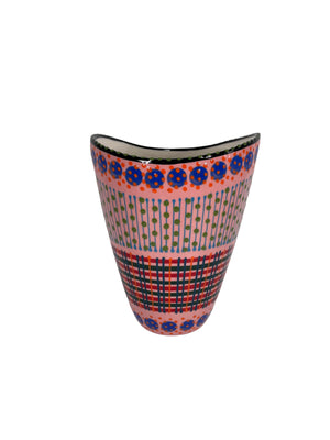 Scoop Vase 7"