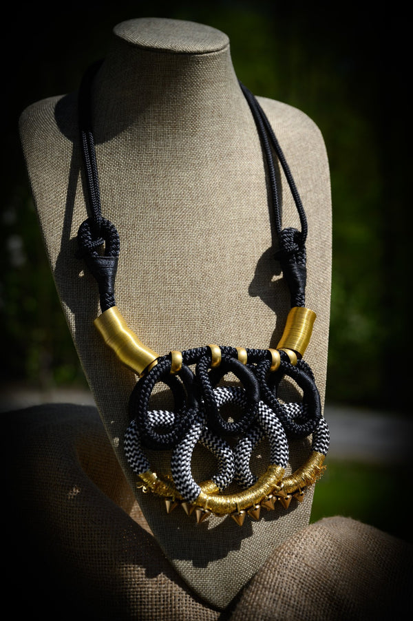 Gold Queen Crown Necklace