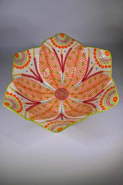 Tulip Salad Bowl Large 13.5"